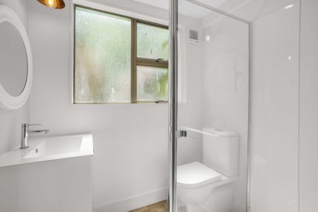 Eastbourne Living - Photo 4