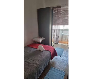 Rua Emília das Neves, Lisbon, Lisbon 1500 - Photo 1