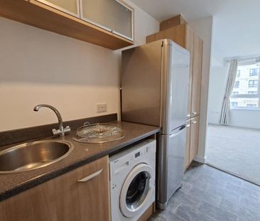 2 bed flat for rent in Granton - Photo 5