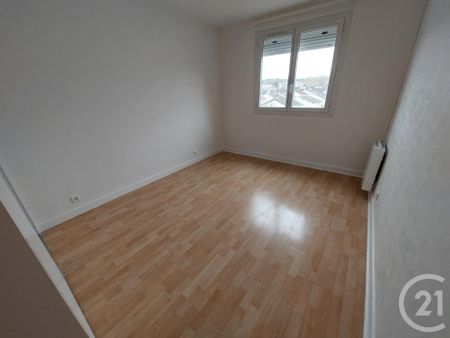 Location Appartement 4 pièces 81m² BRIVE LA GAILLARDE 19100 - Photo 3
