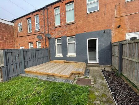 1 bedroom ground floor flat to rent - Photo 5