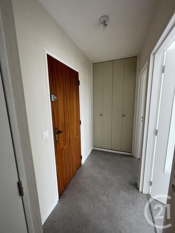 Location Appartement 1 pièce 44m² CHATEAUROUX 36000 - Photo 5