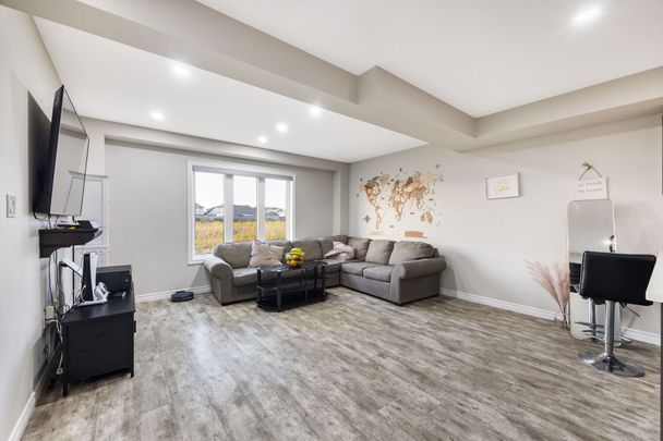 For Lease - 1357 Calais Drive, Woodstock, Ontario - Photo 1