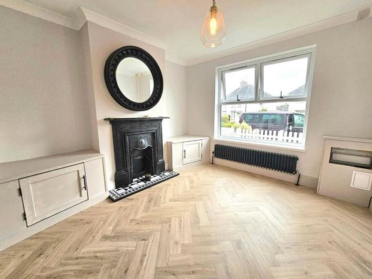 3 bedroom terraced house to rent - Photo 1