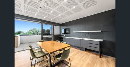 Perfectly positioned - Photo 3