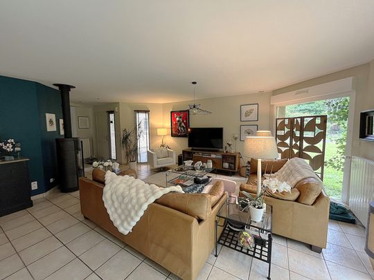 Location Maison 6 pièces 151m² ORCINES 63870 - Photo 1