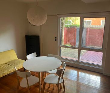 2/66 Woornack Road, Carnegie VIC 3163 - Photo 1