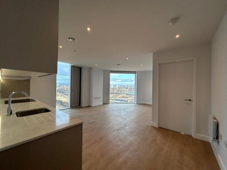 2 Bed Flat, Dantzic Street, M4 - Photo 3