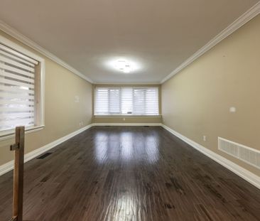 For Lease - 76 Berkinshaw Crescent, Toronto, Ontario - Photo 2