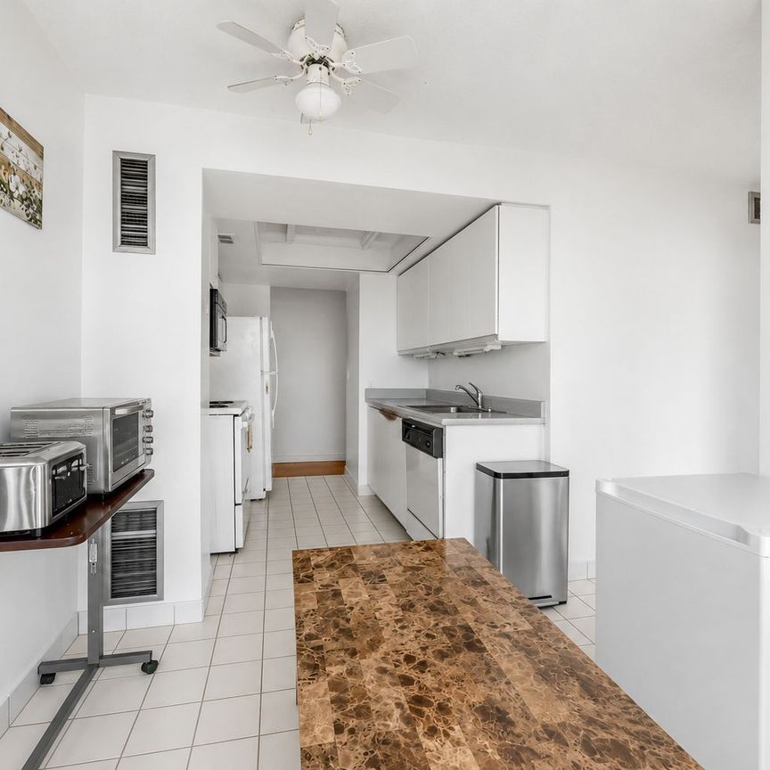 For Lease - 350 Webb Drive Unit# 1708, Mississauga, Ontario - Photo 1