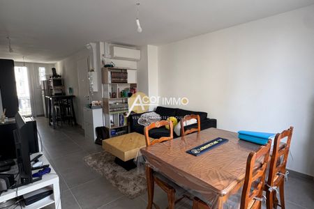 La Seyne proche centre, joli T3 entièrement rénové - Photo 5