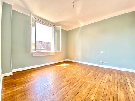 Location Appartement 2 pièces 40m² BRIVE LA GAILLARDE 19100 - Photo 2