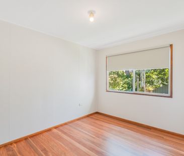 CENTRAL COOLANGATTA - TWO BEDROOM UNIT - Photo 4