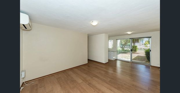 Unfurnished Apartment In Fantastic Location ! - Photo 1