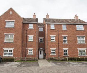 3 bedroom flat to rent - Photo 2