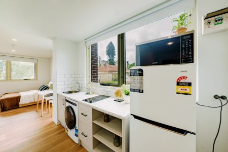 Large studio - Photo 4