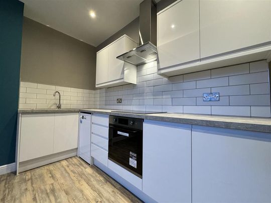 2 bedroom apartment to rent - Photo 1