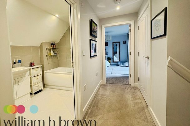 High Street, BRAINTREE - Photo 1