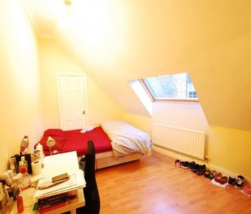 3 Bed - Tower House, Newcastle Upon Tyne - Photo 4