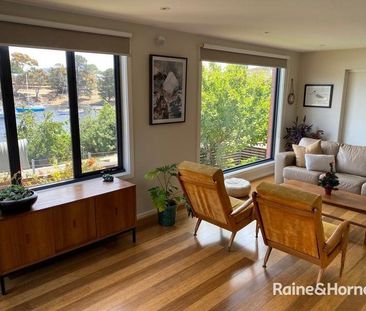 2/20 Rosny Esplanade, Rosny, TAS 7018 - Photo 4