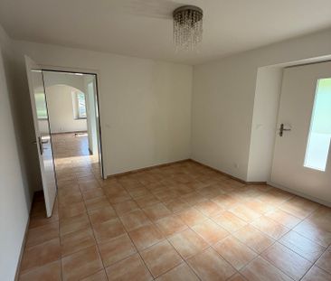 Charmante 2,5 Zimmerwohnung - Photo 5