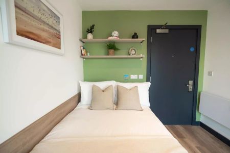 Silver Plus En-Suite - Photo 4