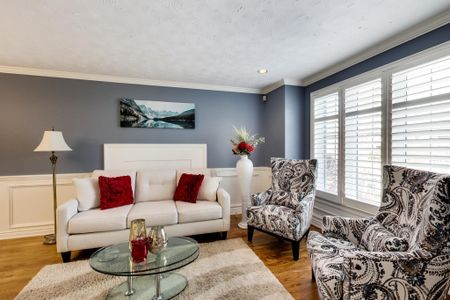 For Lease - 12 Highbury Drive, Hamilton, Ontario - Photo 2