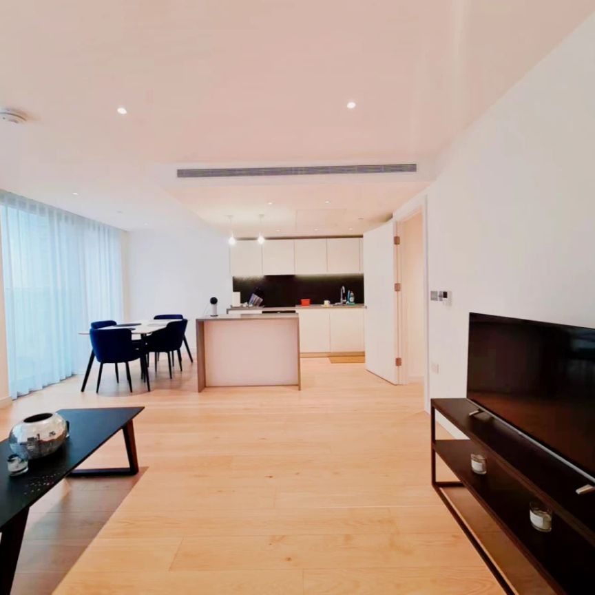 2 Bedroom 2 Bathroom Flat1614 - Photo 1