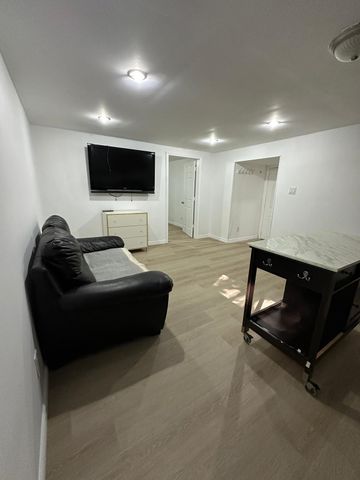 For Lease - 281 Betty Ann Drive Unit# Basement, Toronto, Ontario - Photo 4