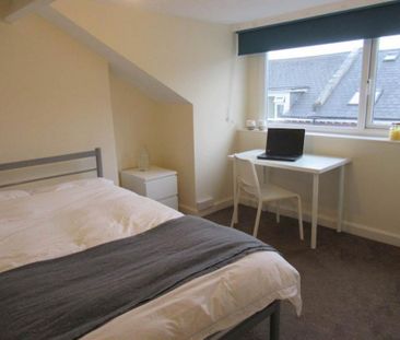 5 bedroom terraced house to rent - Photo 6