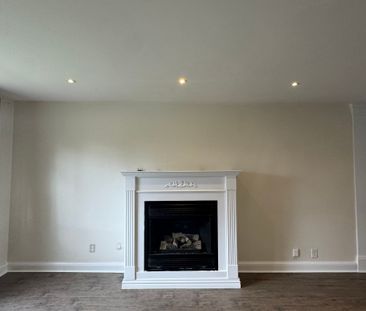 For Lease - 97 Central Park Boulevard Unit# Upper, Oshawa, Ontario - Photo 3