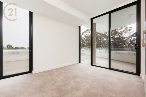 Penthouse Style Modern Apartment &ast;&ast; Available 18&sol;12&sol;24 &ast;&ast; - Photo 1