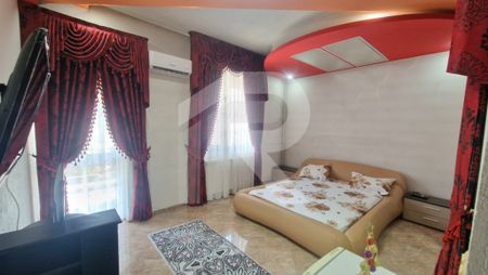 Vila individuala , B-dul Pieptanari, acceptam si cazre munci - Fotografie 5