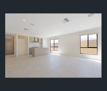 12 Foxtail Circuit, Wallan, Vic 3756 - Photo 5