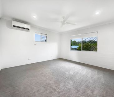 Charming Home in Palmwoods with Solar & Lawn Maintenance Included! - Photo 4