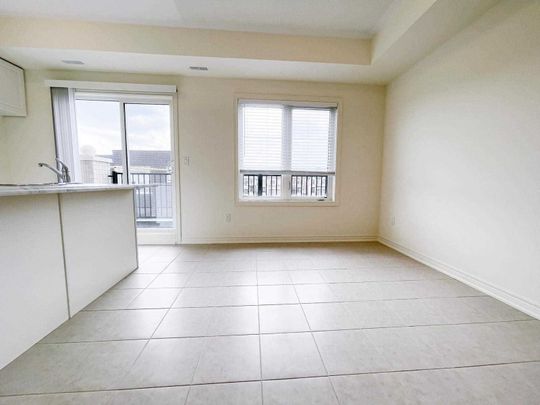 For Lease - 9440 Bayview Avenue Unit# Coach, Richmond Hill, Ontario - Photo 1