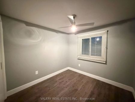 17 Beechbank Crescent S #Main - Photo 5