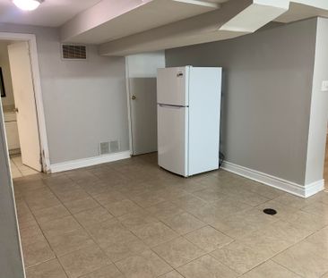 For Lease - 5 Tulloch Drive Unit# ( Lower ), Ajax, Ontario - Photo 3