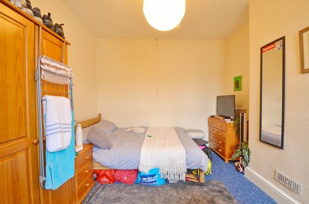 5 bedroom house to rent - Photo 1