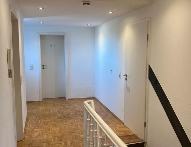 Lichtdurchflutete DG Wohnung in Sodingen - Foto 1