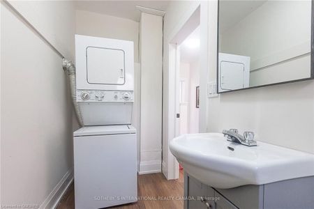 For Lease - 1842 BALSAM Avenue, Mississauga, Ontario - Photo 3