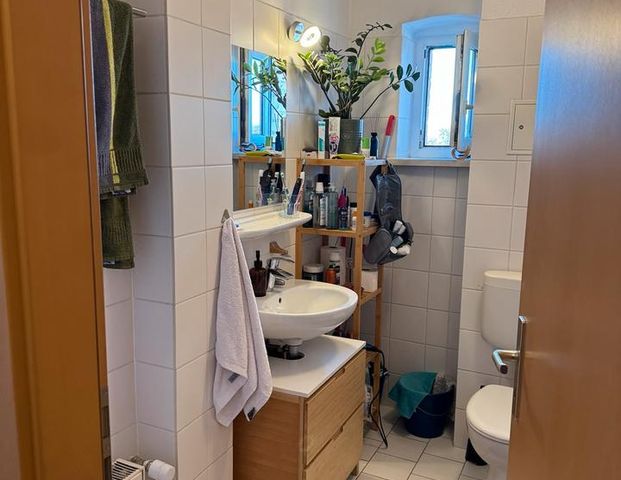 Top geschnittene 2,5-Zimmer-Wohnung (WG-geeignet) nah am Hbf - Photo 1