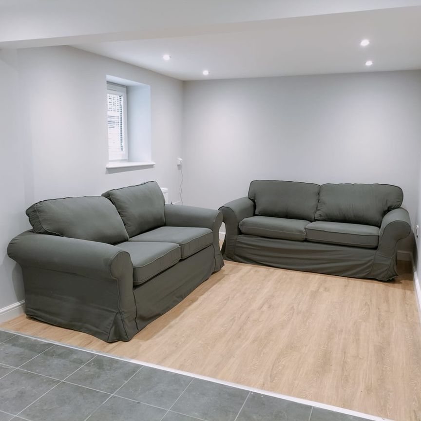2 Bed Flat, Vincent Avenue, M21 - Photo 1