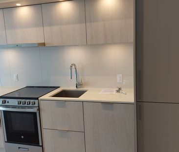 For Lease - 448 Burnhamthorpe Road Unit# 3612, Mississauga, Ontario - Photo 4