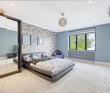 5 Bedroom House - Photo 6