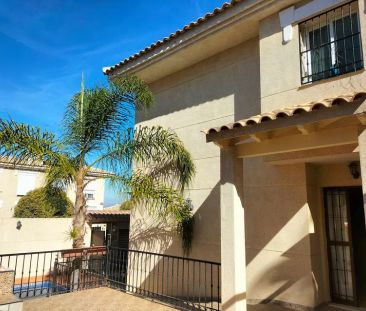 Alquiler de chalet pareado en Calle Carlos Puebla, 4 - Photo 1