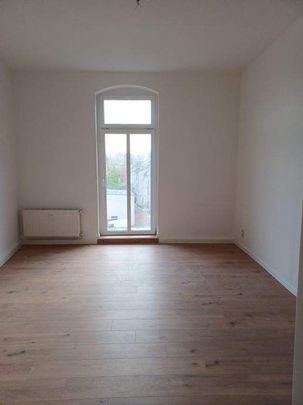 3 Raum Wohnung mit Balkon in Wilkau-Haßlau zu vermieten - Photo 1