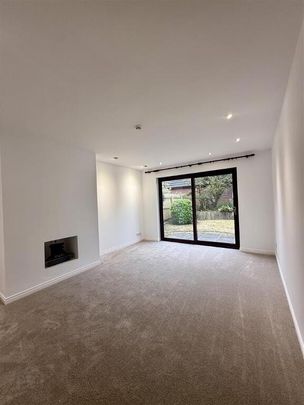 19 Meadowlands, Bangor, BT19 7SL - Photo 1