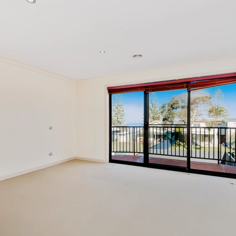 3 Bed, 2 Bath - Photo 1