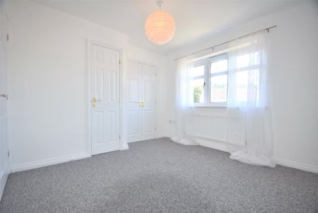2 bedroom semi-detached house to rent - Photo 3